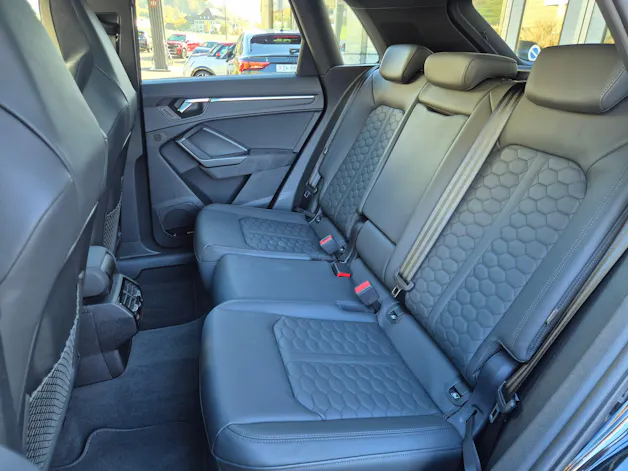 AUDI RS Q3 2.5 TFSI quattro S tronic