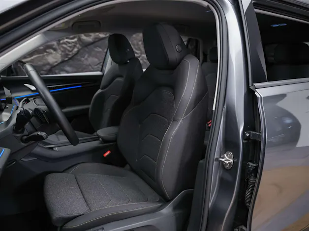 SKODA Kodiaq 1.5 TSI mHEV Selection *Facelift*Werksgarantie*7 Plätzer*