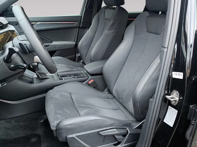 AUDI Q3 40 TDI quattro S-tronic