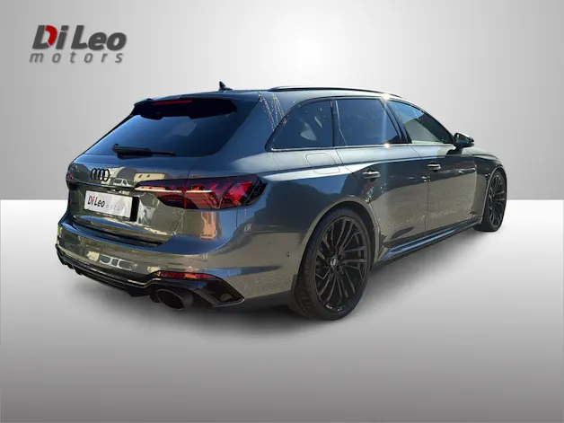 AUDI RS4 Avant 2.9 TFSI quattro tiptronic