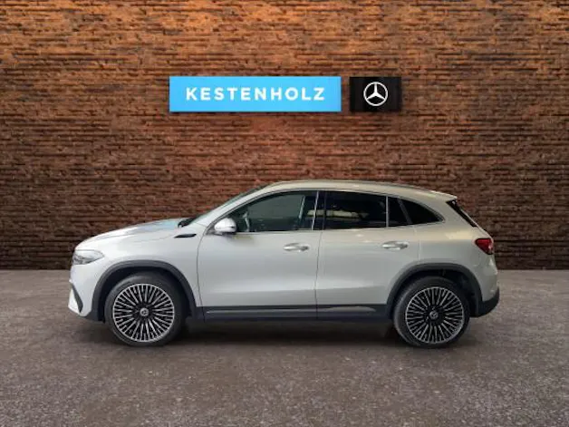 MERCEDES-BENZ EQA 350 AMG Line 4Matic