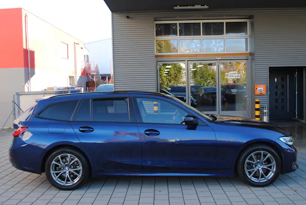 BMW 320d xDrive 48V Touring Sport Line Steptronic
