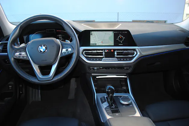BMW 320d xDrive 48V Touring Sport Line Steptronic