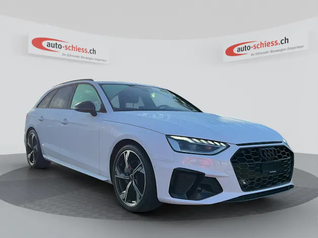 AUDI A4 Avant 40 TFSI S Line