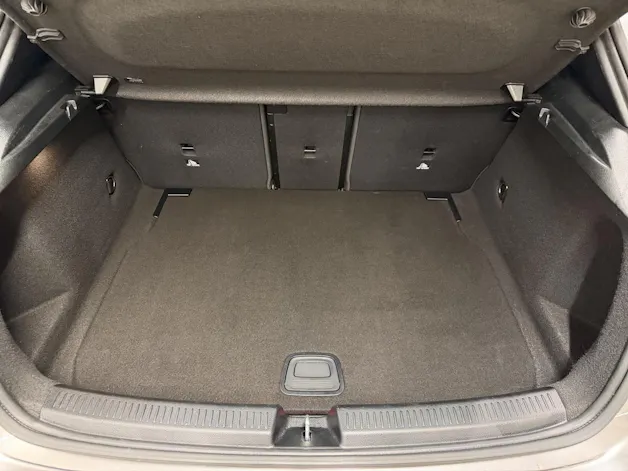 MERCEDES-BENZ A 200 AMG Line