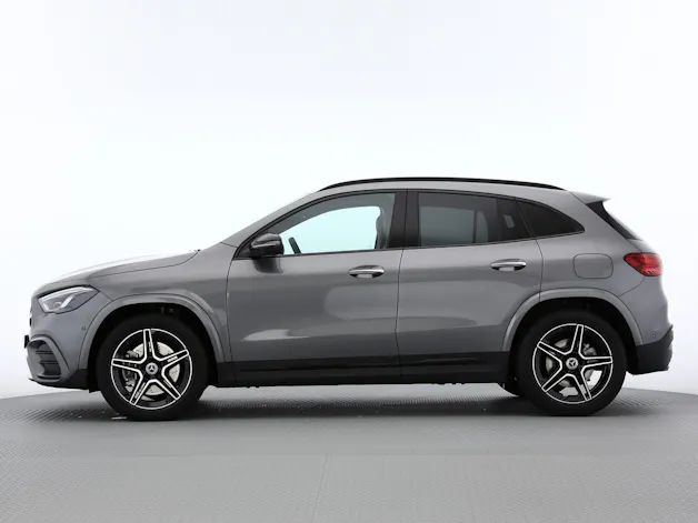 MERCEDES-BENZ GLA 250 4Matic 8G-DCT