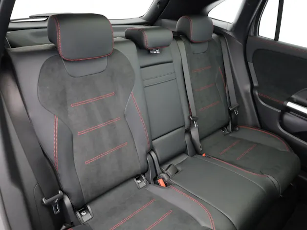 MERCEDES-BENZ GLA 250 4Matic 8G-DCT