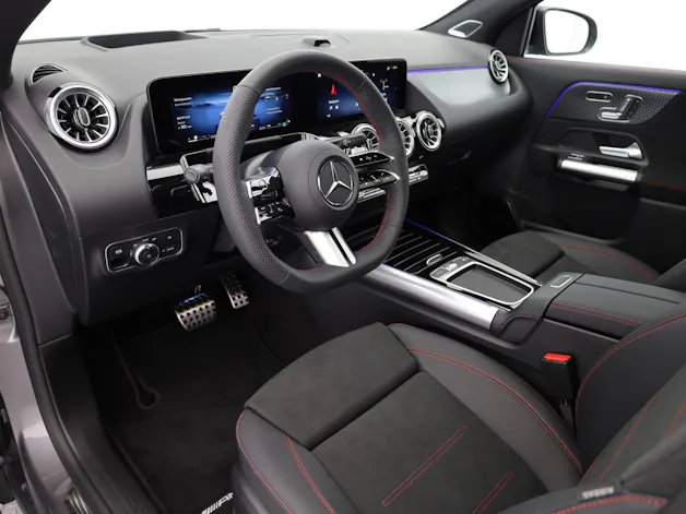 MERCEDES-BENZ GLA 250 4Matic 8G-DCT