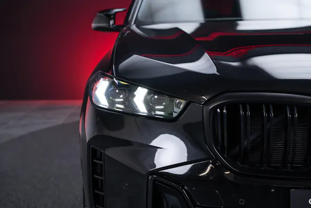 BMW X5 M60i xDrive / Panorama-Schiebedach / HeadUp / 360°Kamera