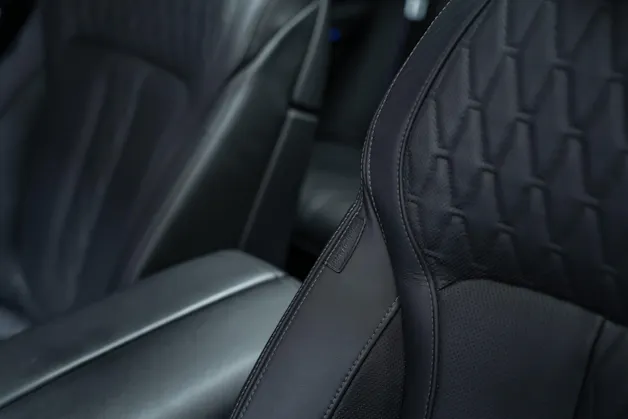 BMW X5 M60i xDrive / Panorama-Schiebedach / HeadUp / 360°Kamera