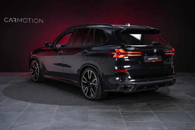 BMW X5 M60i xDrive / Panorama-Schiebedach / HeadUp / 360°Kamera