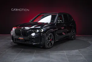 BMW X5 M60i xDrive / Panorama-Schiebedach / HeadUp / 360°Kamera