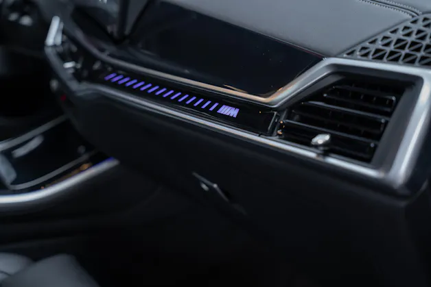 BMW X5 M60i xDrive / Panorama-Schiebedach / HeadUp / 360°Kamera