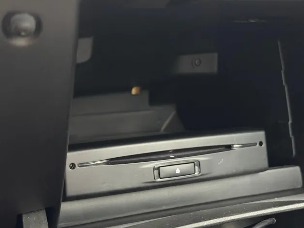 PEUGEOT 2008 1.2 PureTech Style EAT6 *CarPlay*Sitzheizung*Tempomat uvm.*