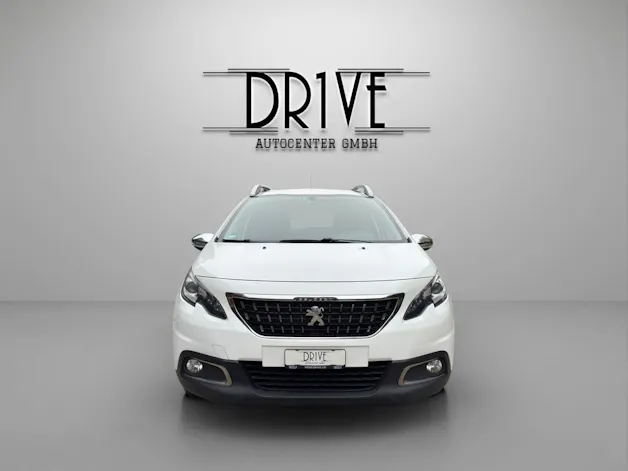 PEUGEOT 2008 1.2 PureTech Style EAT6 *CarPlay*Sitzheizung*Tempomat uvm.*