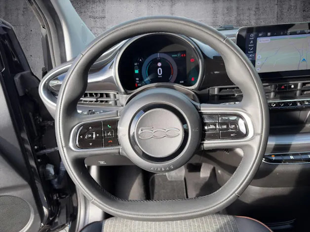 FIAT 500 electric 87 kW Icon