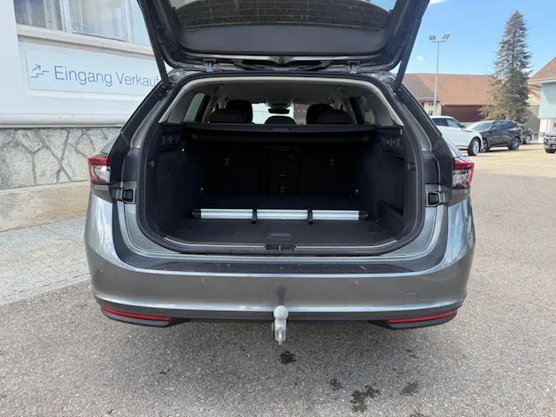 SKODA Superb Combi 2.0 TSI Selection 4x4 DSG