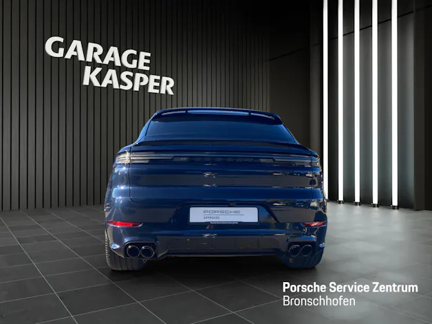 PORSCHE Cayenne GTS Coupé