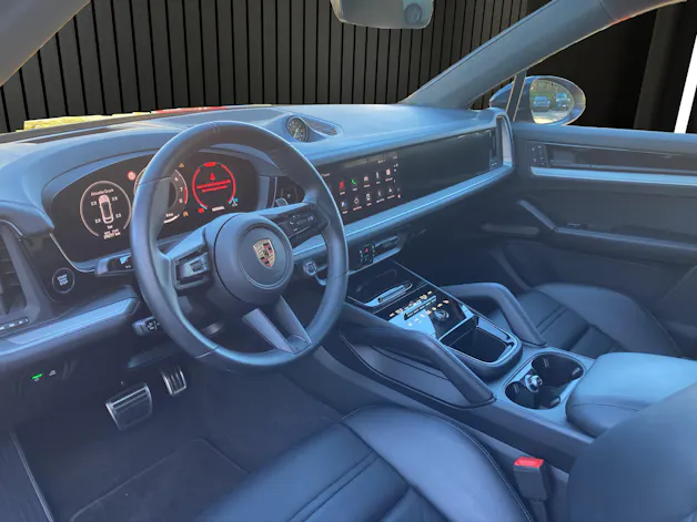 PORSCHE Cayenne GTS Coupé