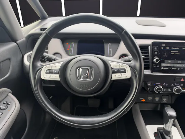 HONDA Jazz 1.5i-MMD Crosstar Executive E-CVT