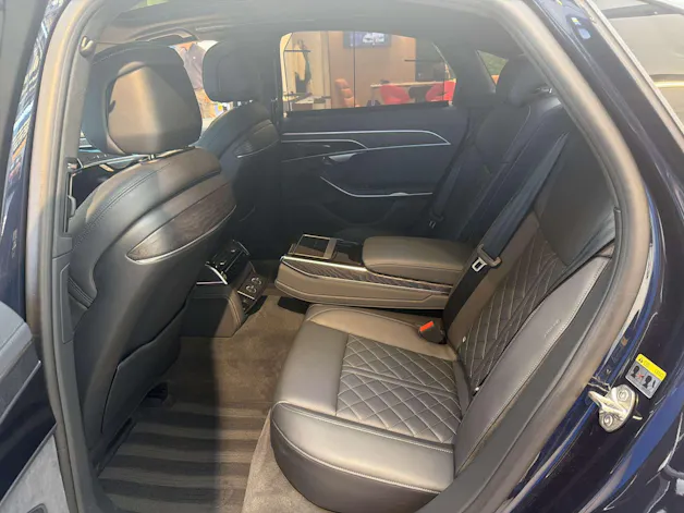 AUDI A8 60 TFSi e 462PS quattro Tiptronic-Automat