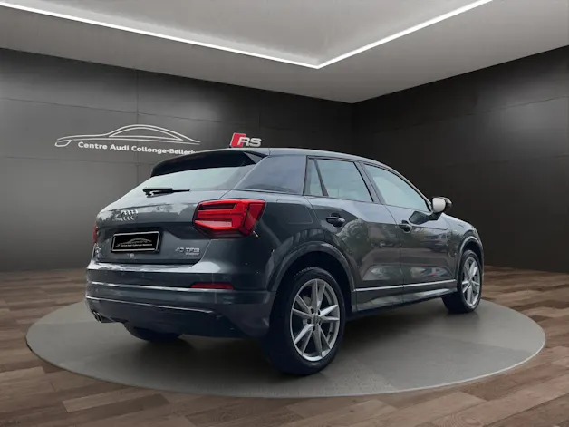 AUDI Q2 40 TFSI Sport Attraction quattro S-tronic