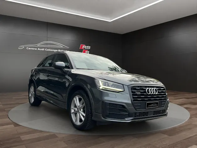 AUDI Q2 40 TFSI Sport Attraction quattro S-tronic