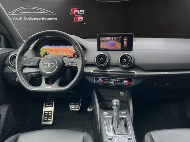 AUDI Q2 40 TFSI Sport Attraction quattro S-tronic