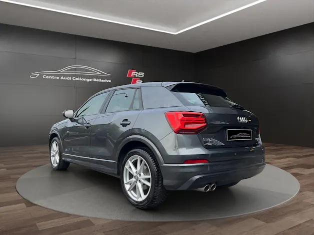 AUDI Q2 40 TFSI Sport Attraction quattro S-tronic