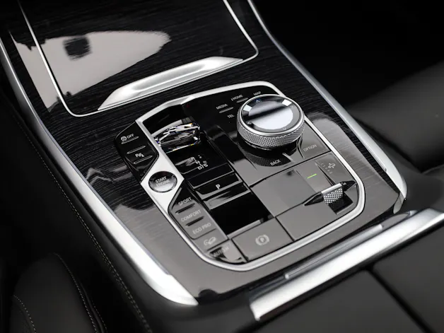 BMW X7 G07 40d xDrive SAG