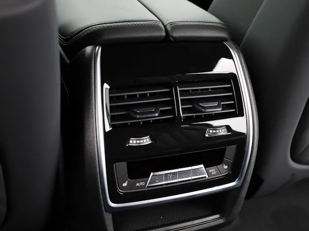 BMW X7 G07 40d xDrive SAG