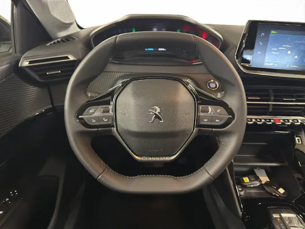PEUGEOT 208 e-Active Pack