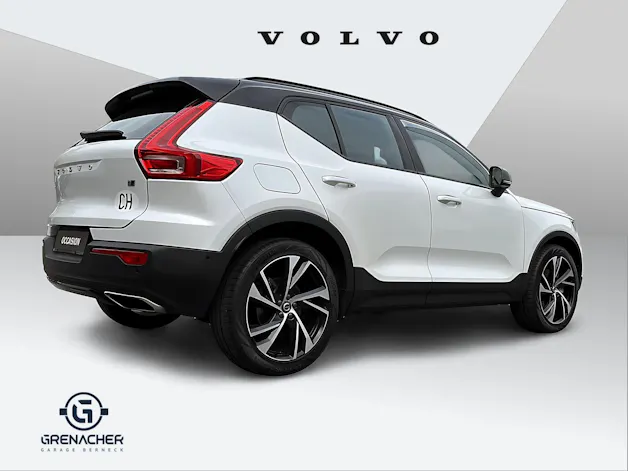 VOLVO XC40 2.0 D4 R-Design AWD