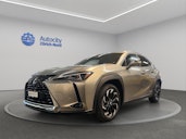First vehicle image