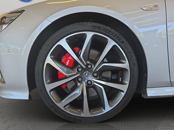 Vehicle image 13 Vehicle image 13