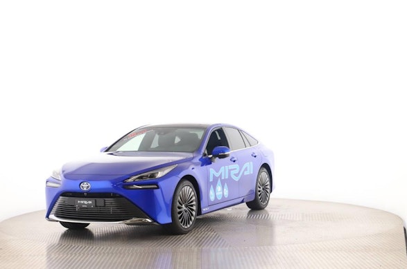 Toyota Mirai Fuel Cell Platinum 30