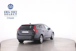 Volvo V60 2.4 D4 Summum AWD