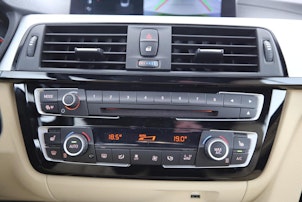 Vehicle image BMW 430i xDrive Cabrio