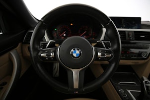 Vehicle image BMW 430i xDrive Cabrio