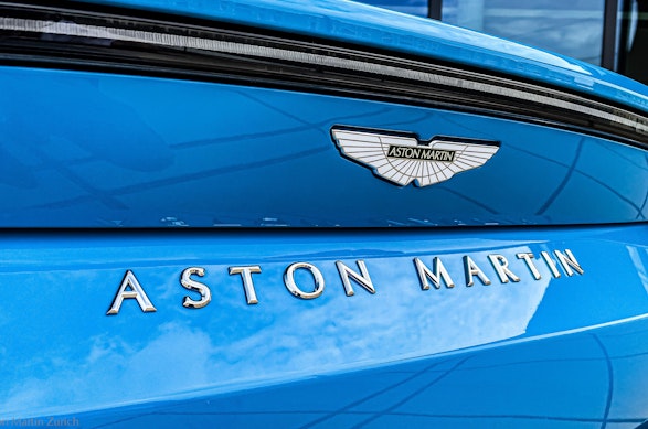 ASTON MARTIN V8 Vantage Roadster 4.0 V8 Bi-Turbo 17