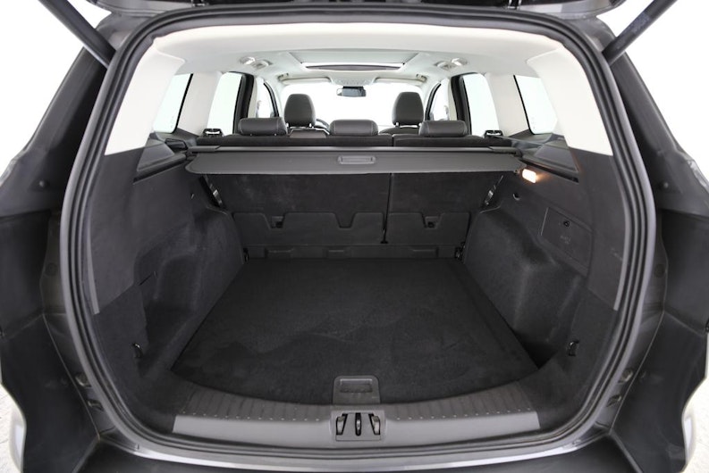 Vehicle image FORD KUGA