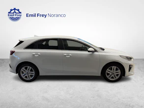 https://vehicle.imgix.net/533149/64c597dd-526a-4860-8b60-0bab5739e0fc.jpg