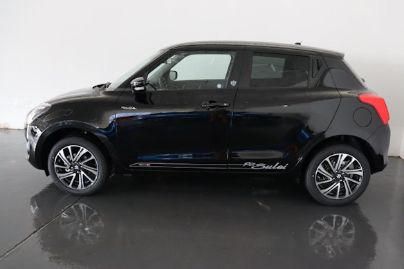 SUZUKI Swift 1.2 Piz Sulai Top Hybrid 4x4 3