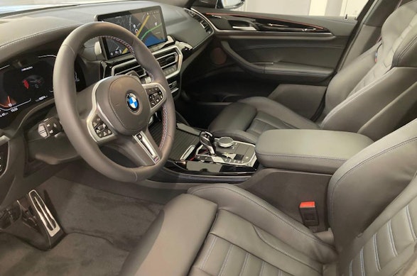 BMW X4 M40i 7