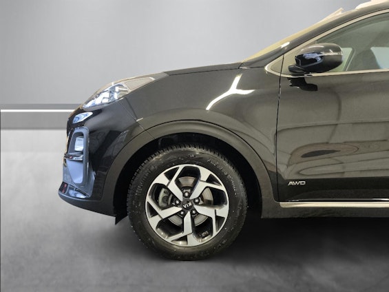 Vehicle image 13 Vehicle image 13