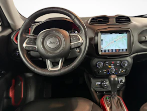 https://vehicle.imgix.net/546180/32c71cc6-17b7-4b9a-bf00-a0d5a34f22d4.jpg