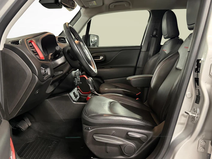 image du véhicule JEEP RENEGADE