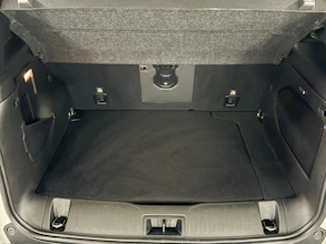 https://vehicle.imgix.net/546180/f75149c1-a349-4a24-801a-bfd6ee50542a.jpg