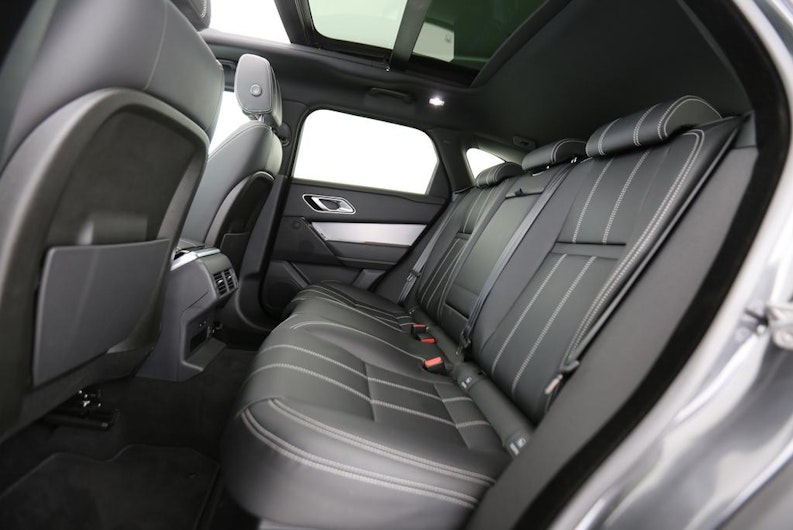 Vehicle image LAND ROVER RANGE ROVER VELAR