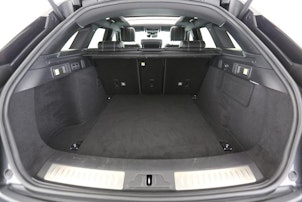 Vehicle image LAND ROVER Range Rover Velar 3.0 D 300 R-Dynamic S